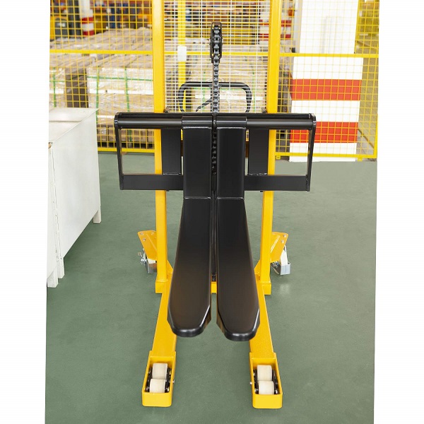 1100 lbs Capacity Manual Stacker - 63" Lift